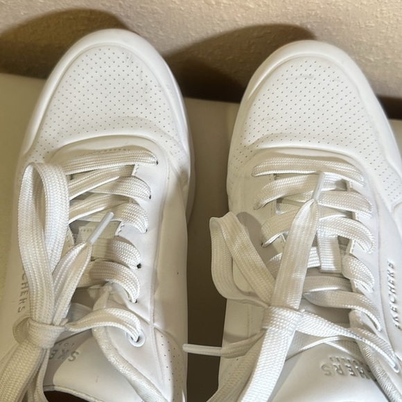 Sketchers Sneakers Uno Suited On Air in White - Picture 4 of 8